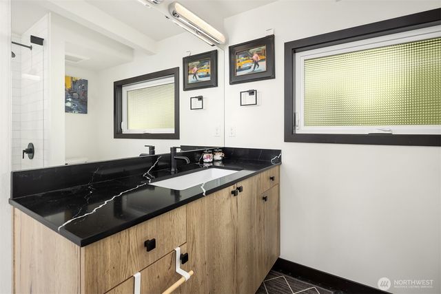 1116 Vista Place, Edmonds, WA 98020