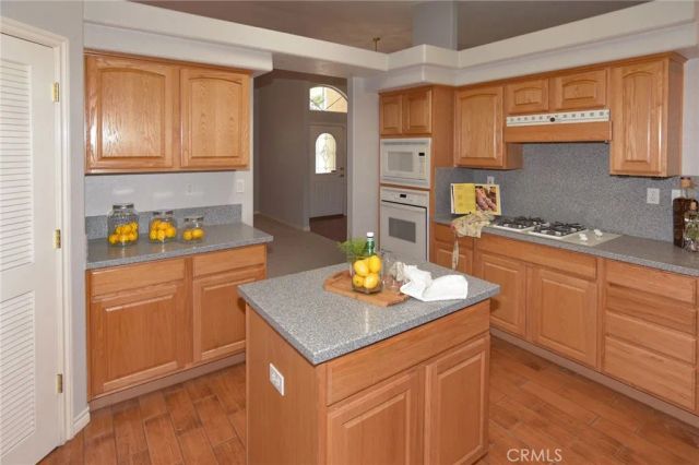 20690 Rancherias Road, Apple Valley, CA 92307