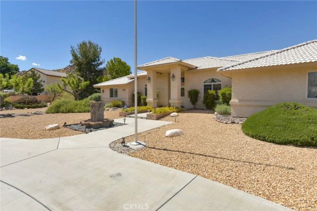 20690 Rancherias Road, Apple Valley, CA 92307
