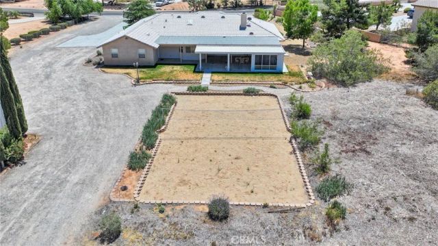 20690 Rancherias Road, Apple Valley, CA 92307