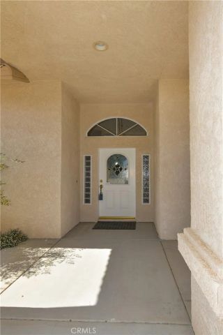 20690 Rancherias Road, Apple Valley, CA 92307