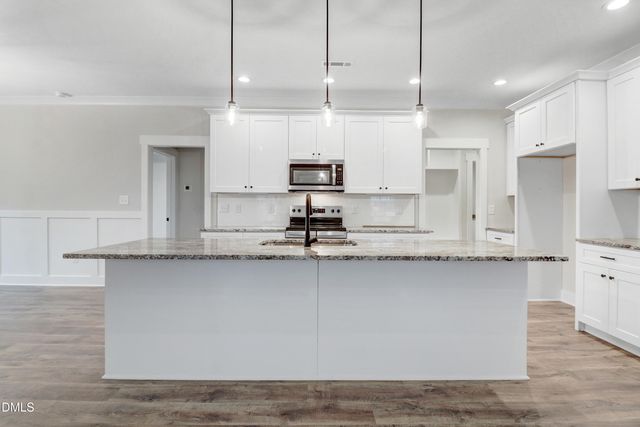 17 Birchtop Circle, Zebulon, NC 27597