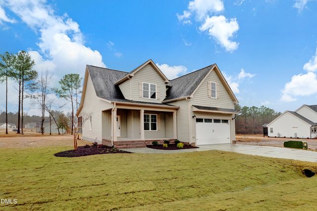 17 Birchtop Circle, Zebulon, NC 27597