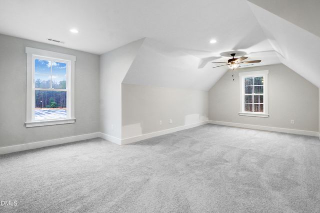 17 Birchtop Circle, Zebulon, NC 27597