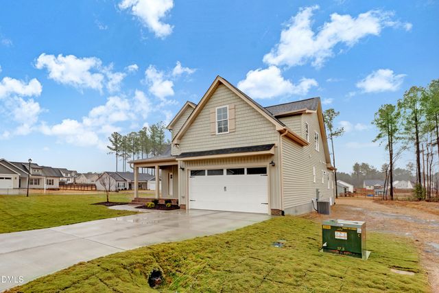 17 Birchtop Circle, Zebulon, NC 27597