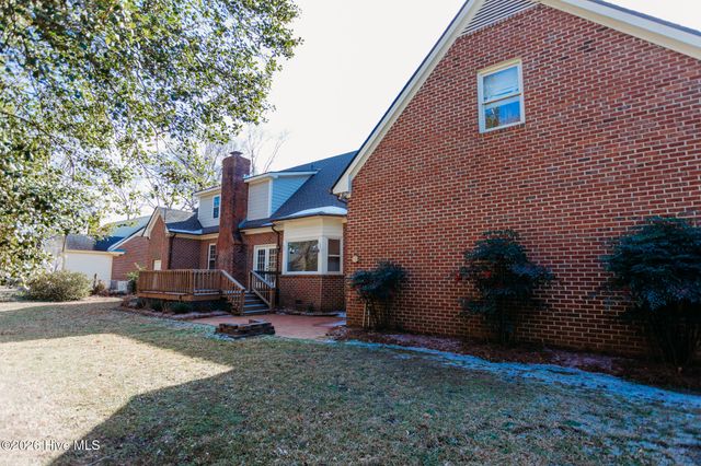 5111 Country Club Drive N, Wilson, NC 27896