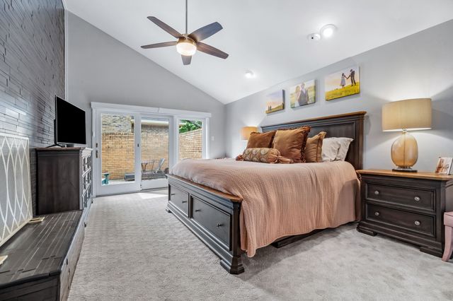 7168 Manor Oaks Drive, Dallas, TX 75248