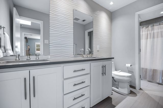 7168 Manor Oaks Drive, Dallas, TX 75248