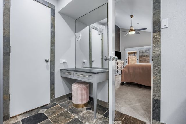 7168 Manor Oaks Drive, Dallas, TX 75248