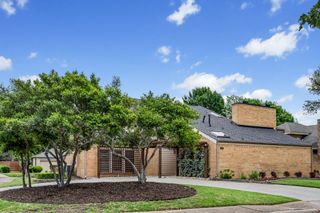 7168 Manor Oaks Drive, Dallas, TX 75248