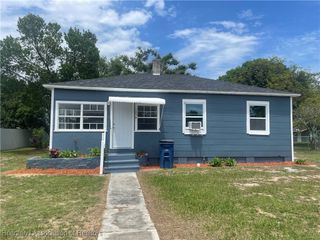 1054 Glenwood Avenue, Sebring, FL 33870