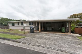 1563 Onipaa Street, Honolulu, HI 96819