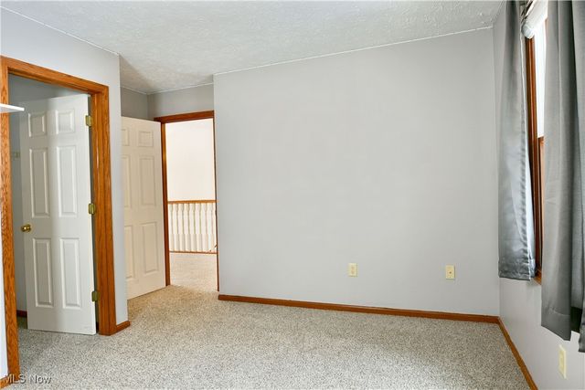 658 Center Street W, Warren, OH 44481