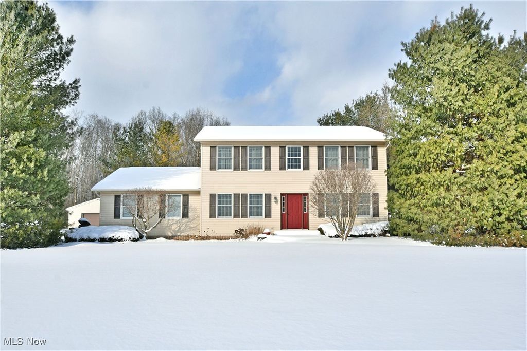 658 Center Street W, Warren, OH 44481