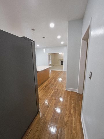 208 E Bend Ct, Old Hickory, TN 37138