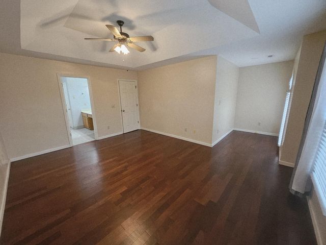 208 E Bend Ct, Old Hickory, TN 37138