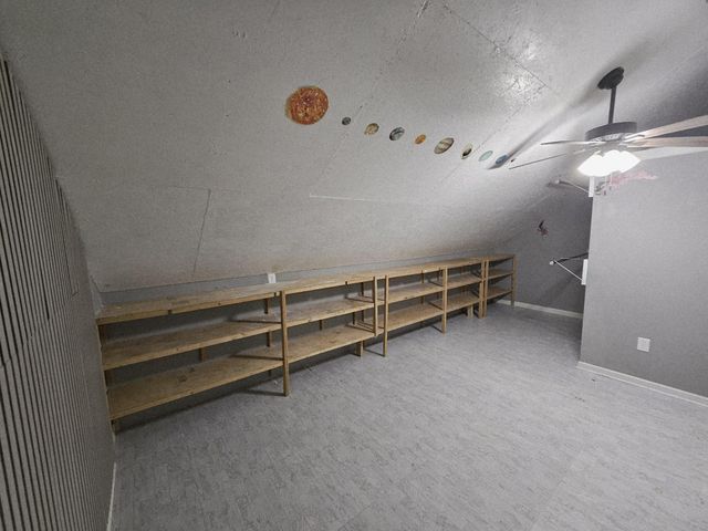 208 E Bend Ct, Old Hickory, TN 37138