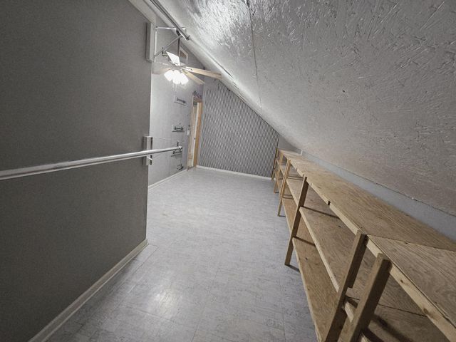 208 E Bend Ct, Old Hickory, TN 37138