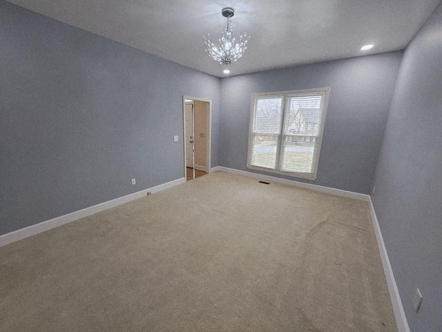 208 E Bend Ct, Old Hickory, TN 37138