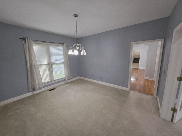 208 E Bend Ct, Old Hickory, TN 37138