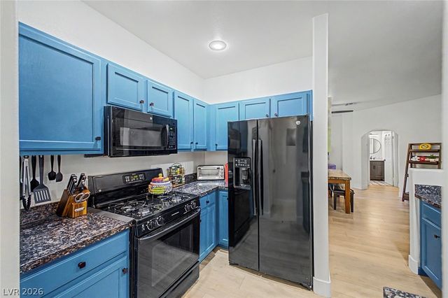 1713 Sky Of Red Drive 204, Las Vegas, NV 89128