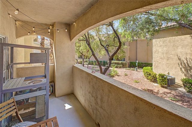1713 Sky Of Red Drive 204, Las Vegas, NV 89128