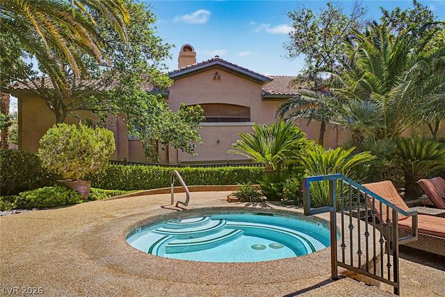 1713 Sky Of Red Drive 204, Las Vegas, NV 89128