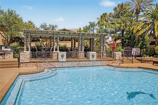 1713 Sky Of Red Drive 204, Las Vegas, NV 89128