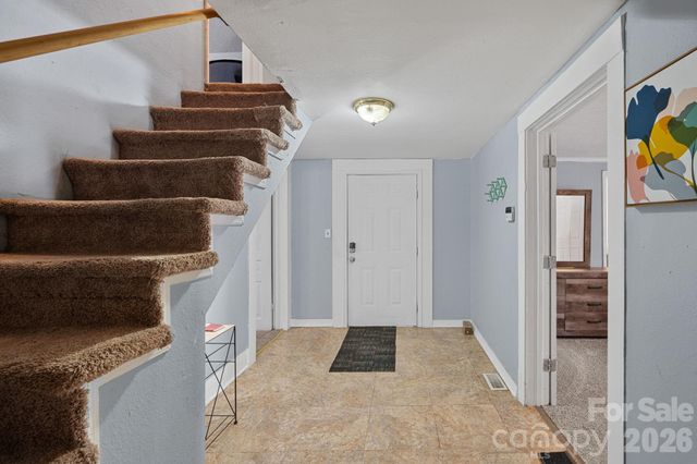 74 Meadow Avenue, Concord, NC 28025