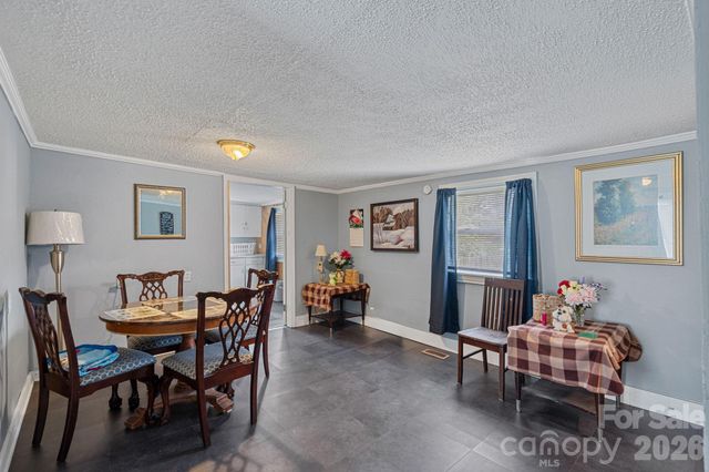 74 Meadow Avenue, Concord, NC 28025