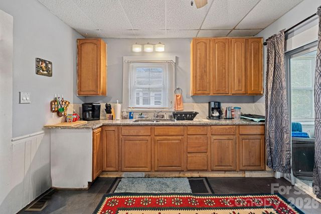 74 Meadow Avenue, Concord, NC 28025