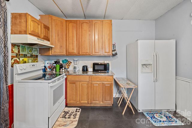 74 Meadow Avenue, Concord, NC 28025