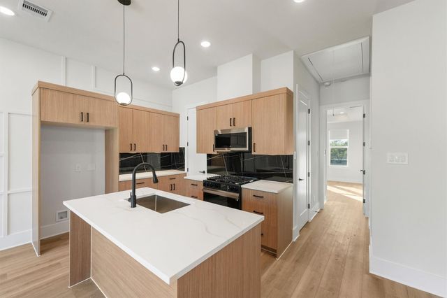 5304 Teodoro Lane, Houston, TX 77091