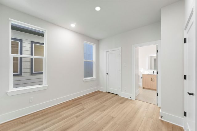 5304 Teodoro Lane, Houston, TX 77091