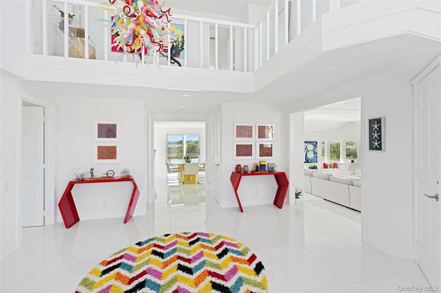 64 W End Road, East Hampton, NY 11937
