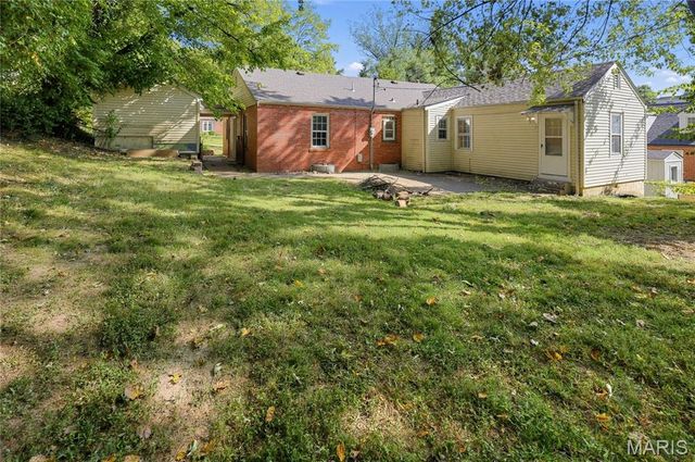 411 N Clay Avenue, St Louis, MO 63135