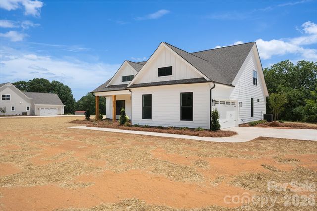 5702 Love Mill Road, Monroe, NC 28110