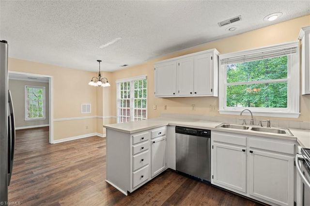 1091 Stamford Club Drive, Rural Hall, NC 27045