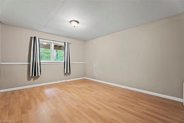 1091 Stamford Club Drive, Rural Hall, NC 27045