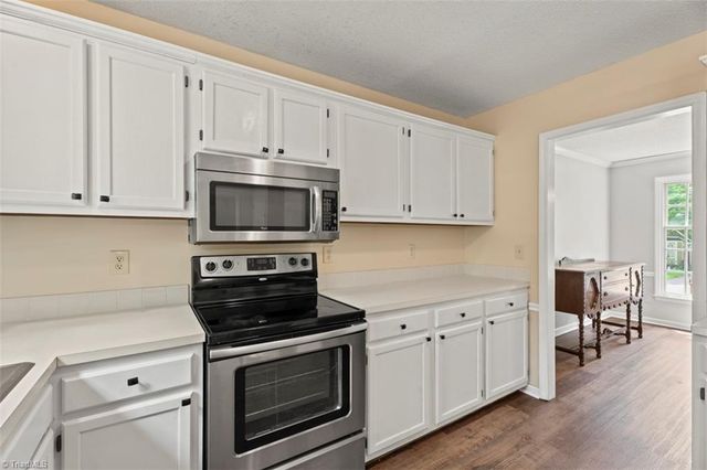 1091 Stamford Club Drive, Rural Hall, NC 27045