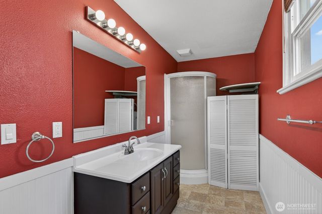 1825 Rucker Avenue, Everett, WA 98201