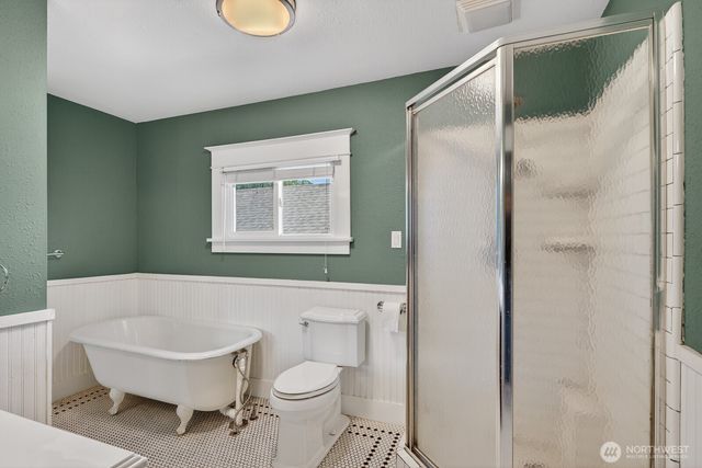 1825 Rucker Avenue, Everett, WA 98201