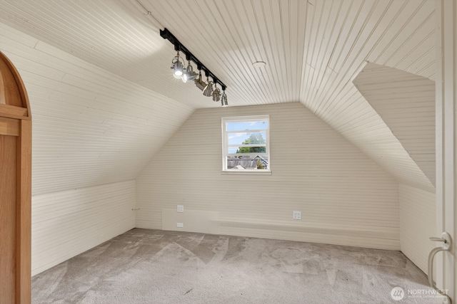 1825 Rucker Avenue, Everett, WA 98201