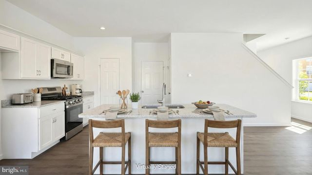 42 GLENN VW, Carlisle, PA 17013