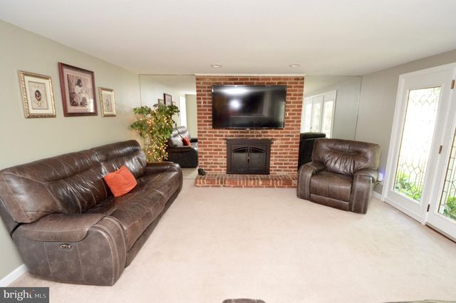 423 OLD ORCHARD RD, Cherry Hill, NJ 08003