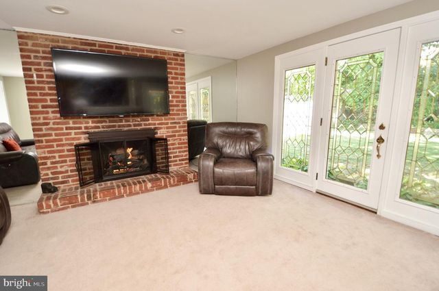 423 OLD ORCHARD RD, Cherry Hill, NJ 08003