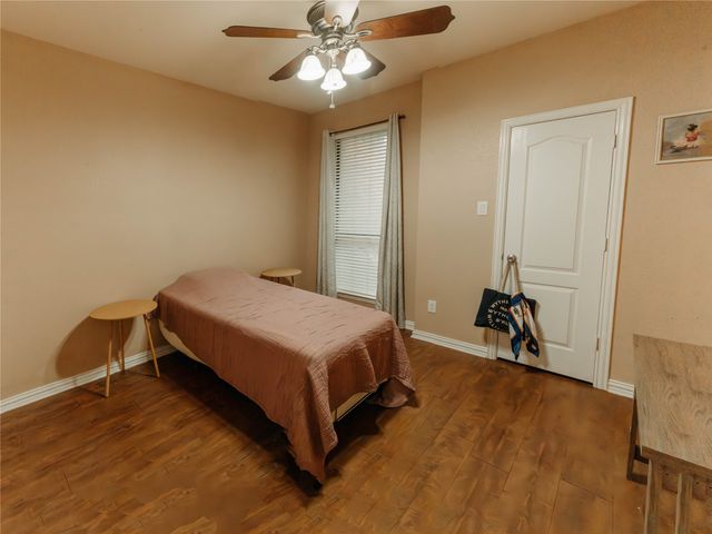 2138 Rohne Drive, Cedar Hill, TX 75104