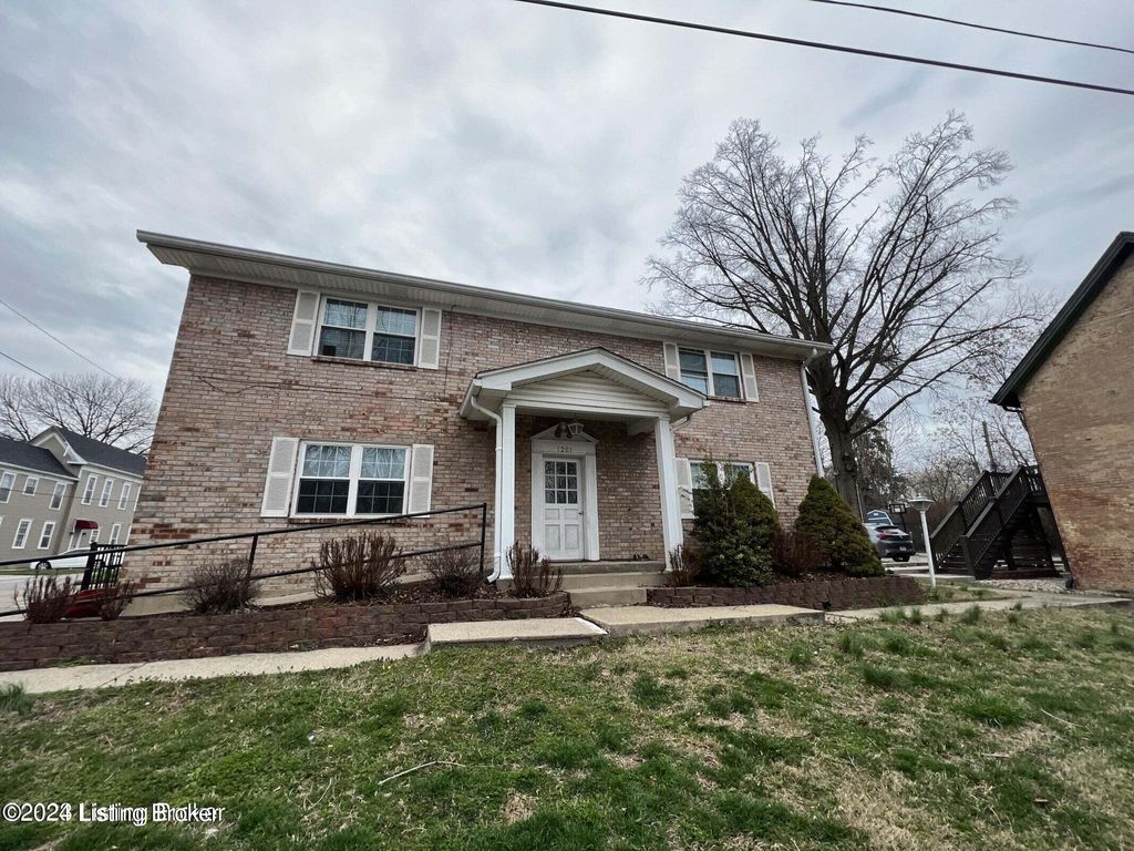 1201 Dewey St 3, New Albany, IN 47150