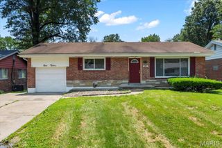 912 Lebon Drive, St Louis, MO 63137