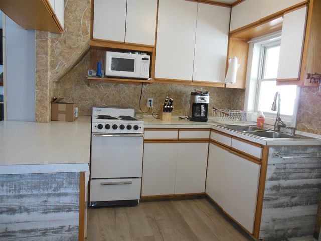 428 N Lake Street, Harrison, MI 48625